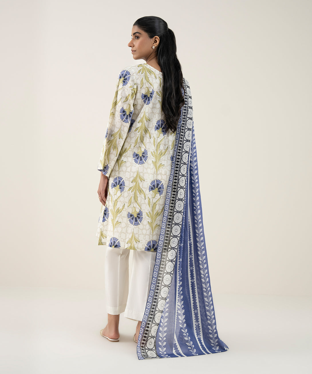 Women's Unstitched Lawn Printed Multi 3 Piece Suit