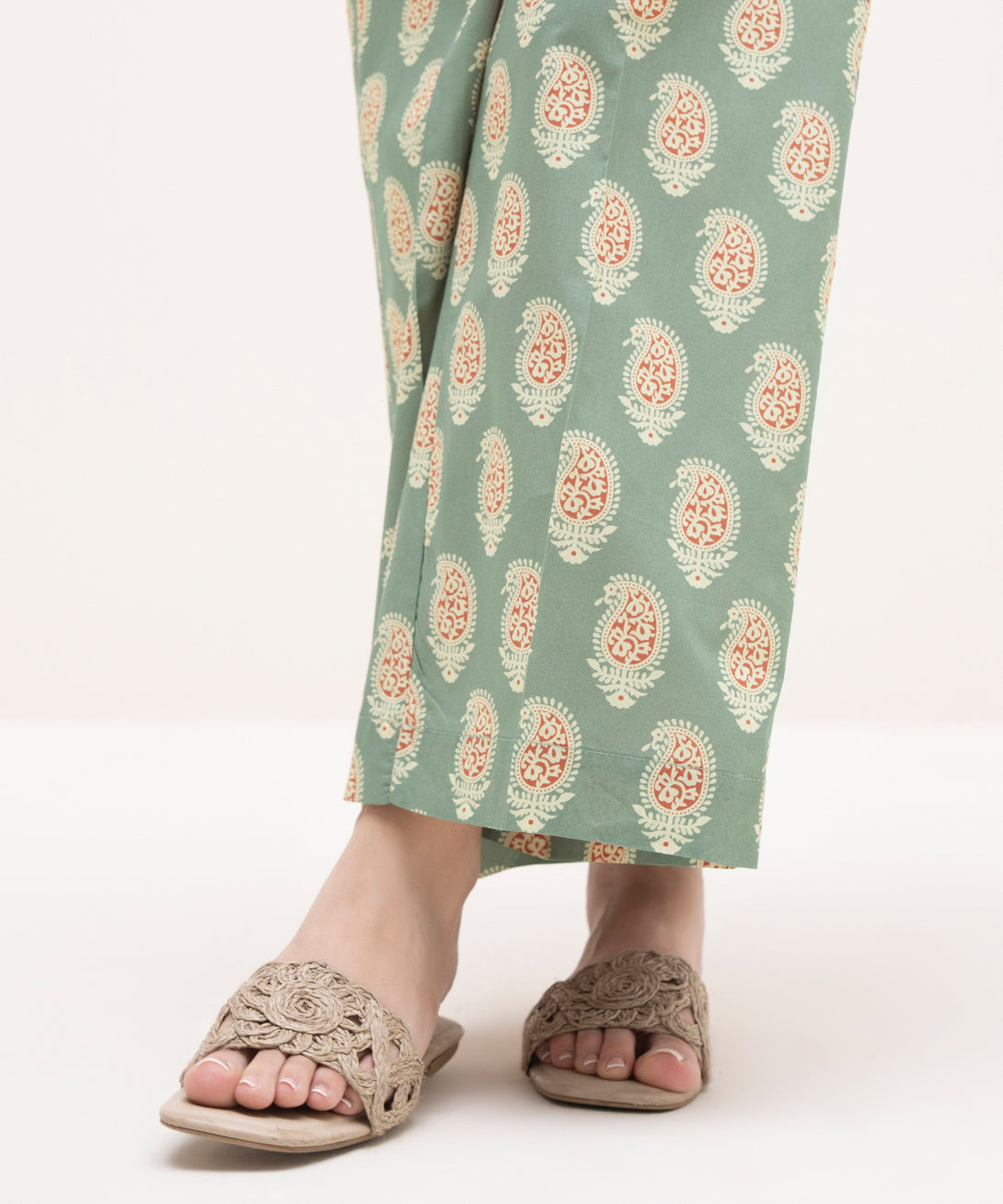 Women's RTW Cambric Grey Printed Culottes
