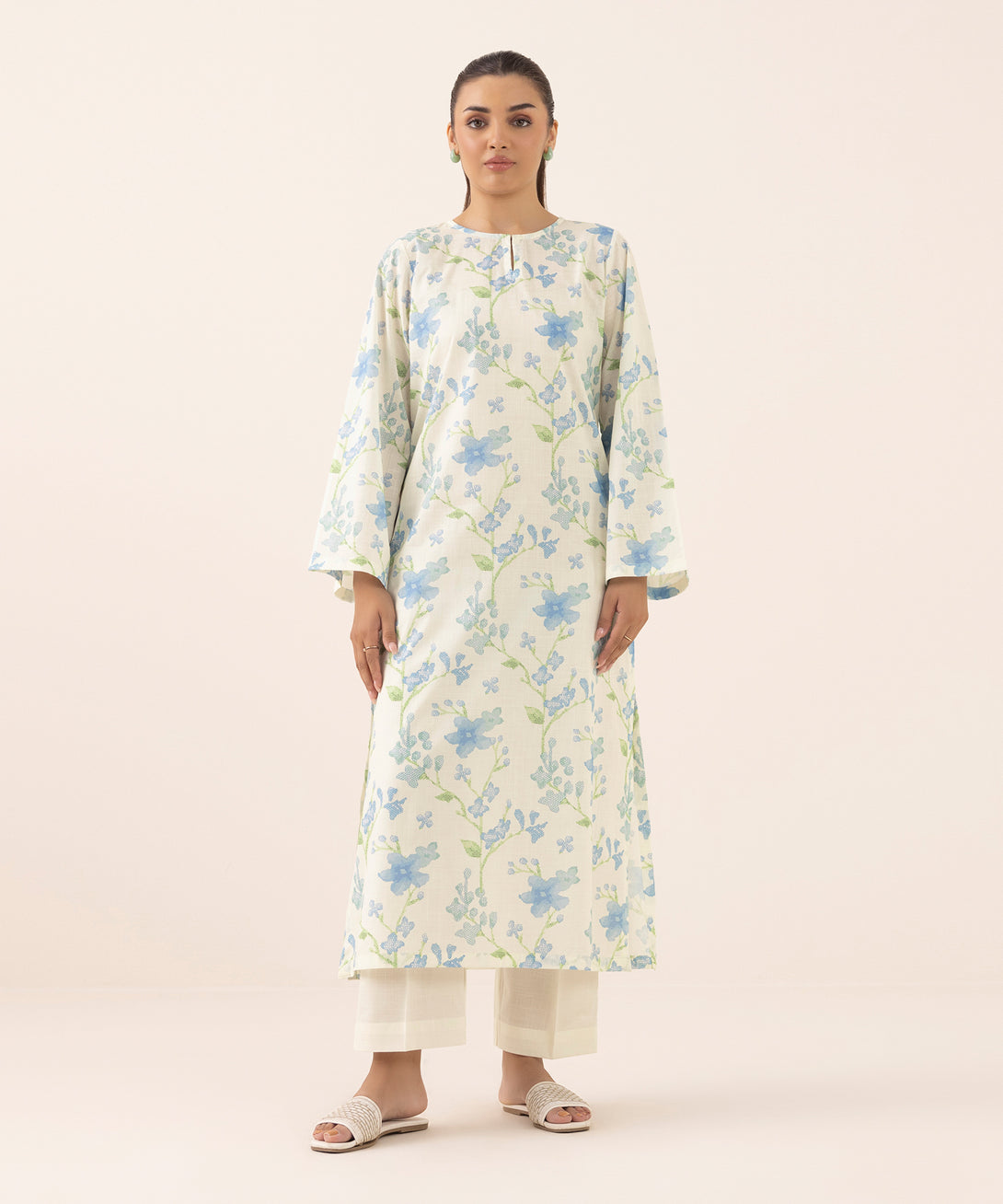 Women's RTW Cross Hatch White Printed A-Line Shirt