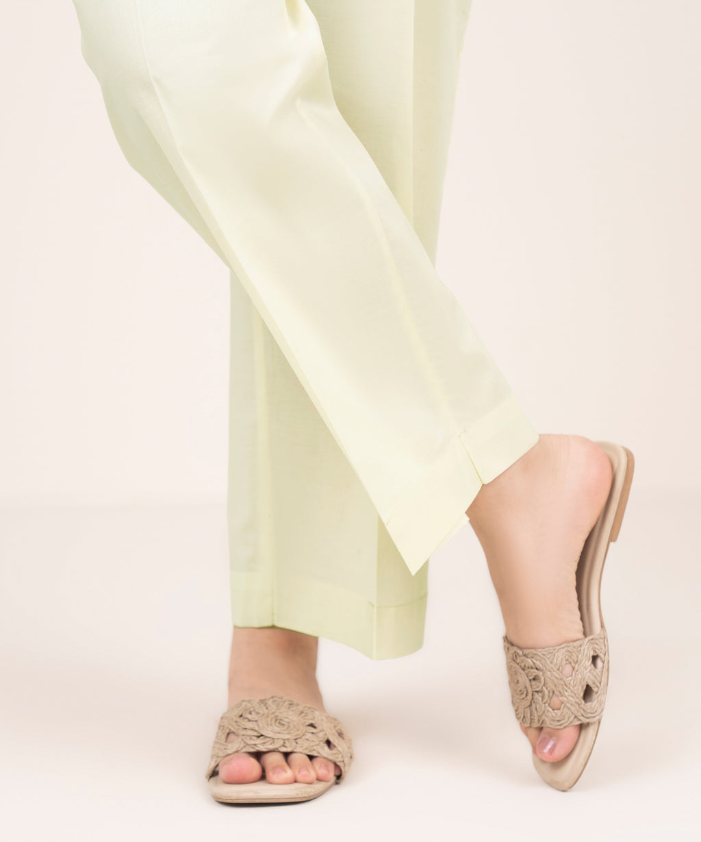 Women's RTW Cambric Off White Solid Straight Pants