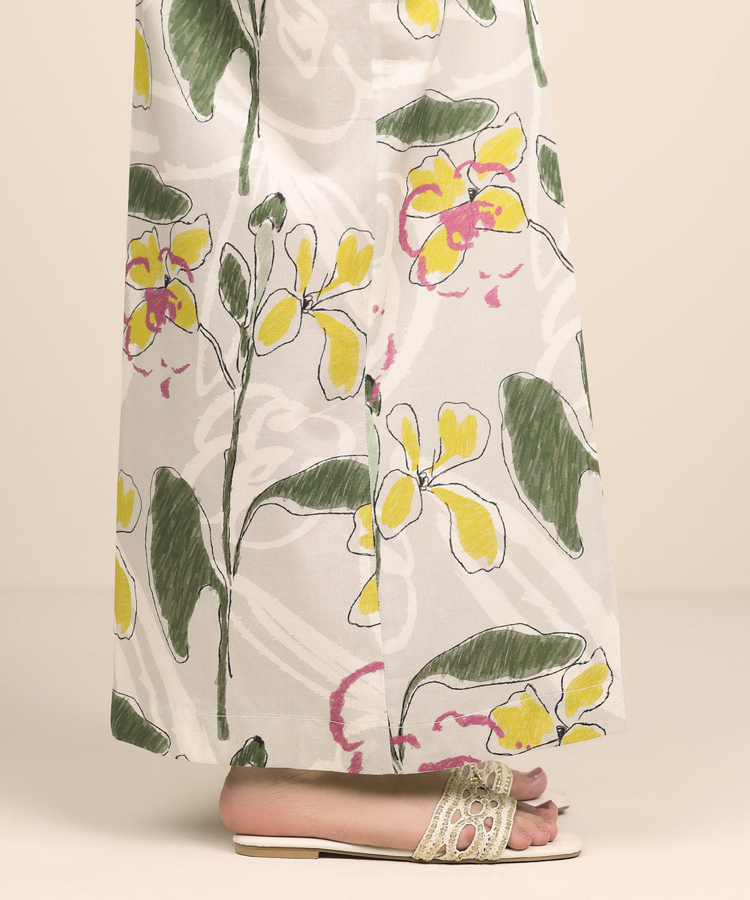 Women's RTW Cotton Viscose Multi Printed Flared Pants