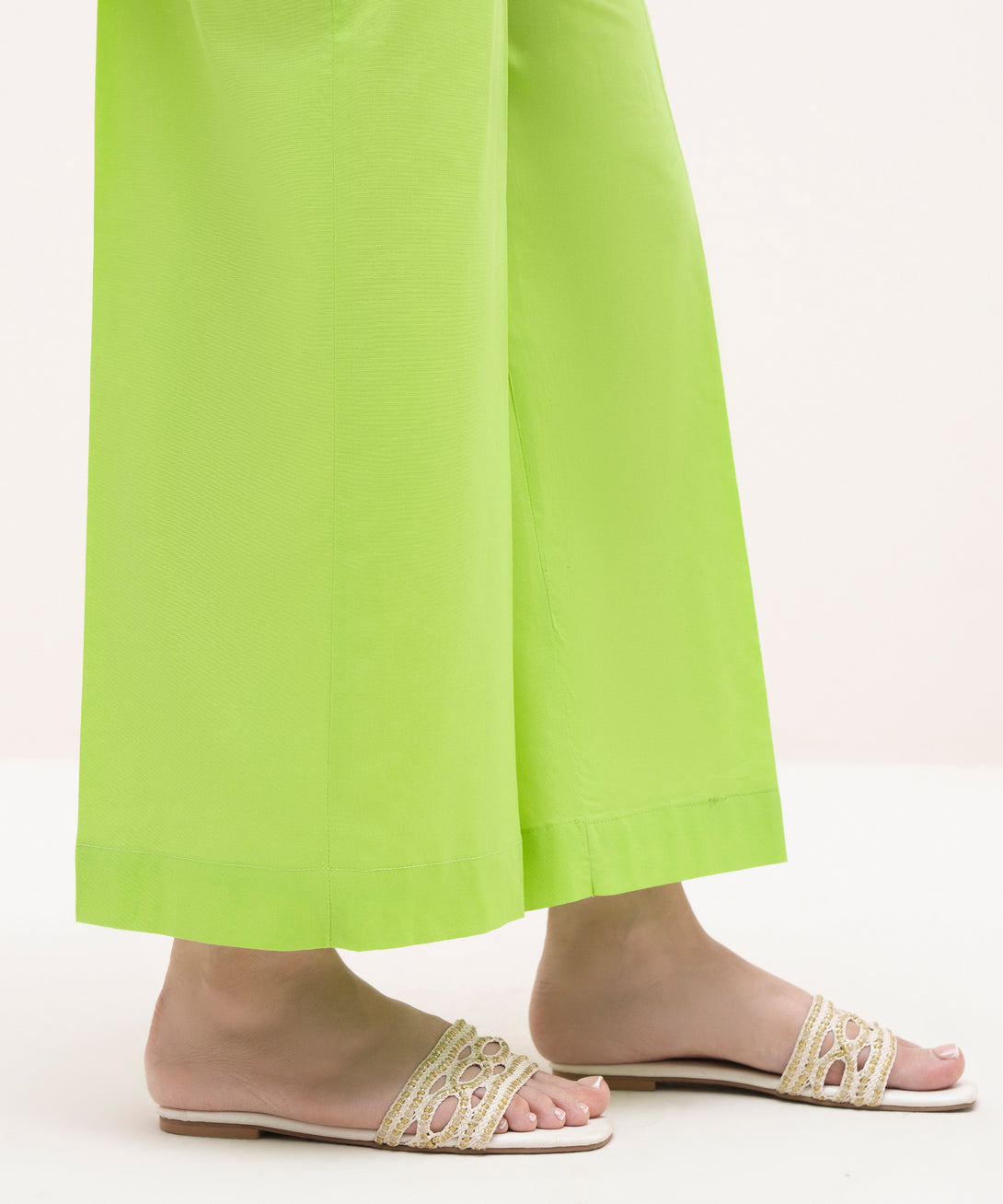 Women's RTW Cambric Green Solid Culottes
