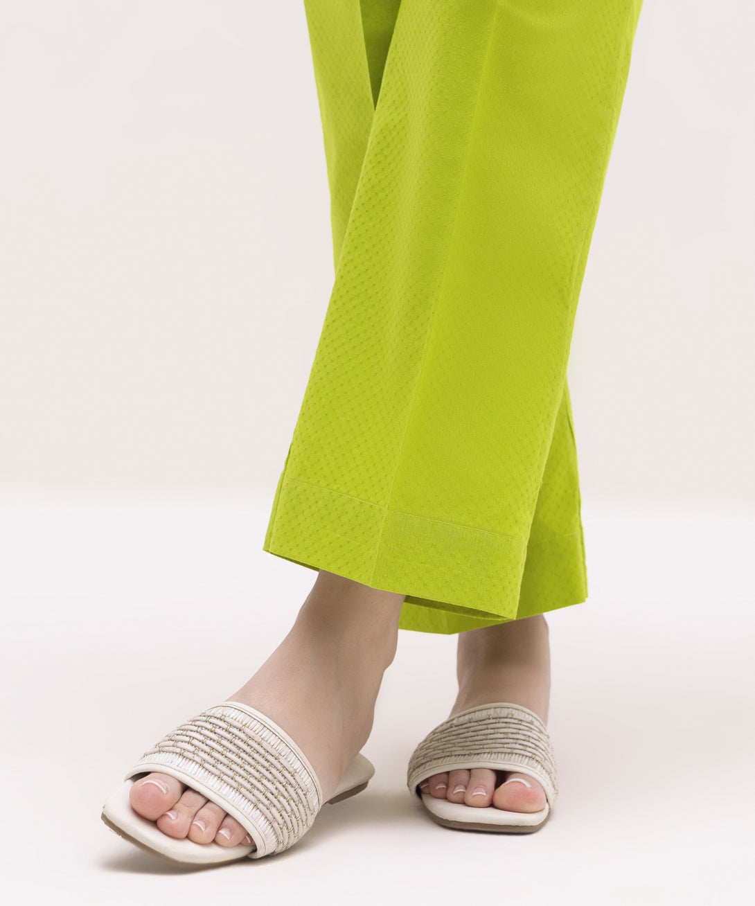 Women's RTW Textured Lawn Green Solid Straight Pants