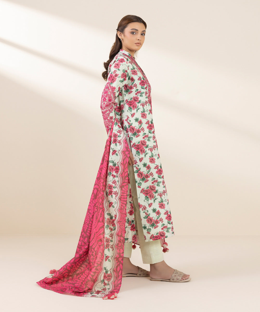 Women's Unstitched Khaddar Embroidered Pink 3 Piece Suit