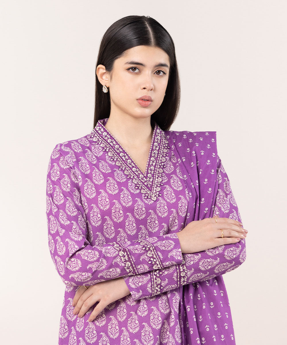 Women's Unstitched Lawn Embroidered Purple 3 Piece Suit