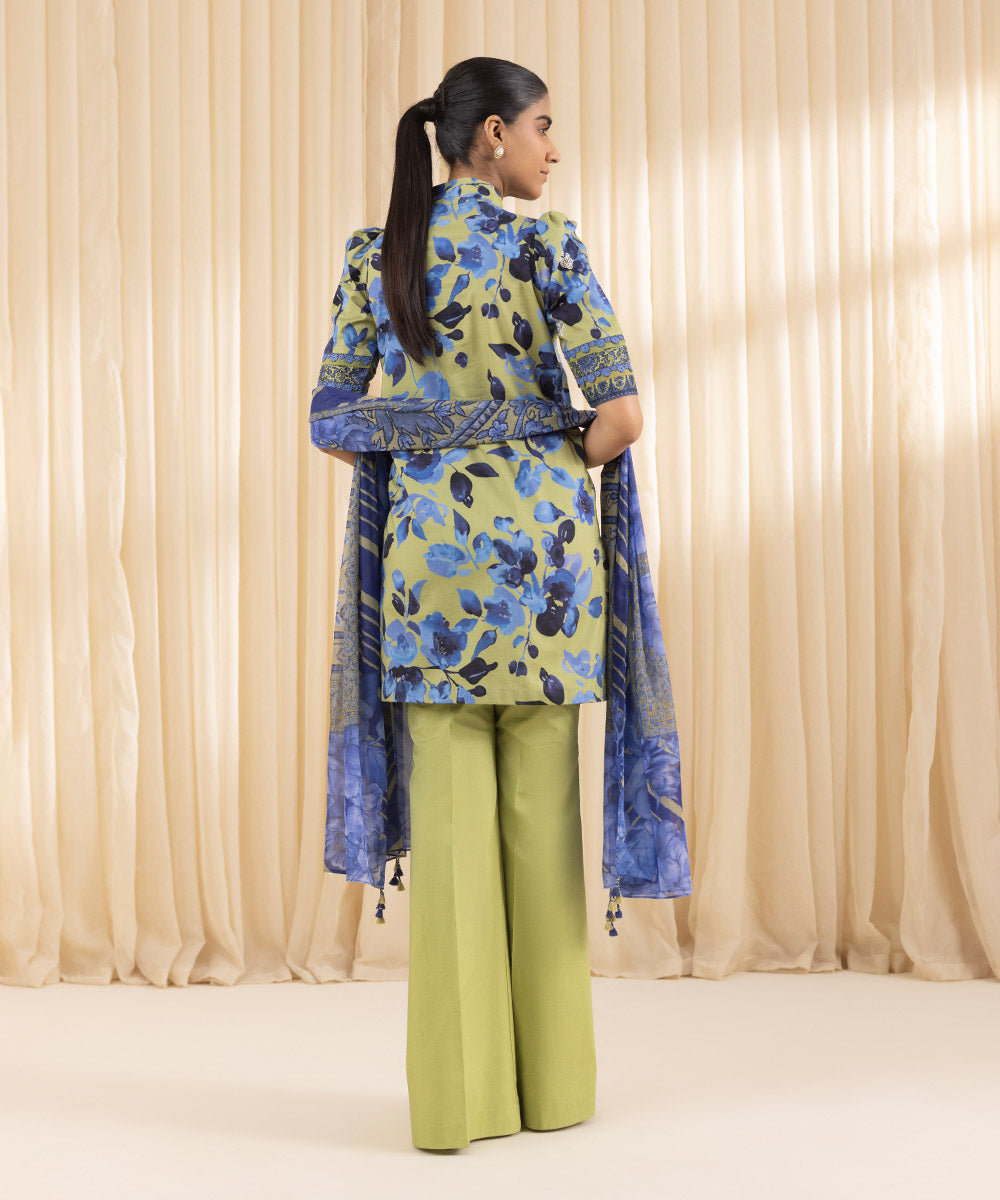 Unstitched Women's Embroidered Lawn Yellow Three Piece Suit 