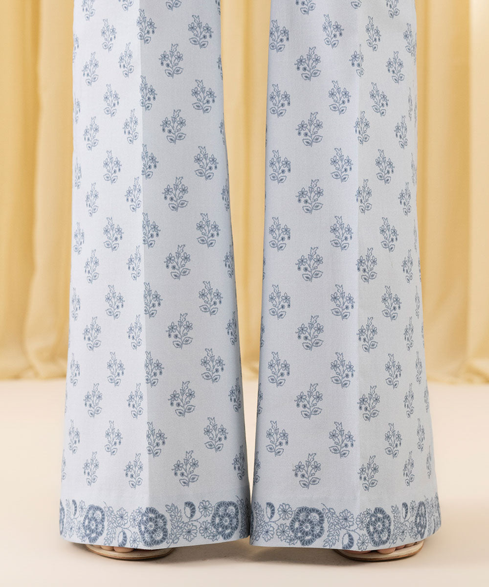 Unstitched Women's Blue Textured Lawn 3 Piece Suit