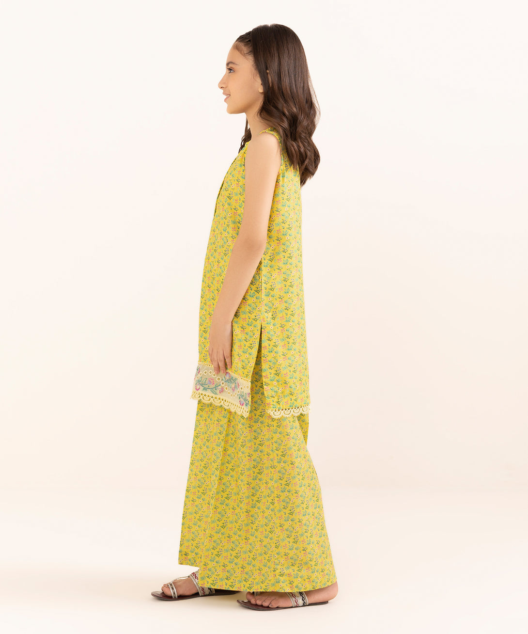 Mommy & Me Girls Two Piece Arabic Lawn Embroidered Suit
