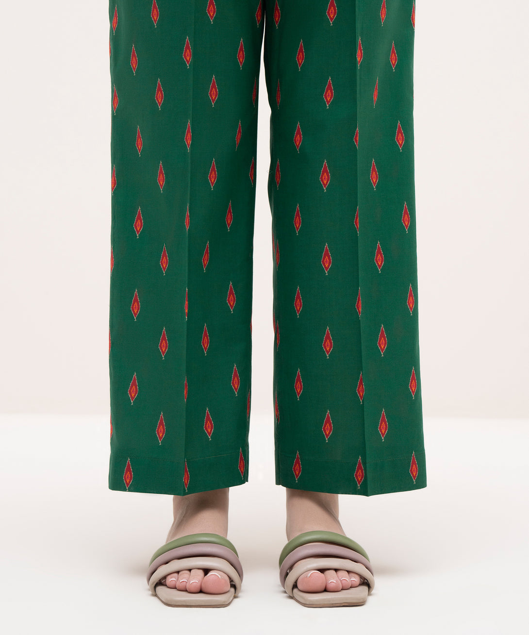Women's RTW Cambric Green Printed Straight Pants