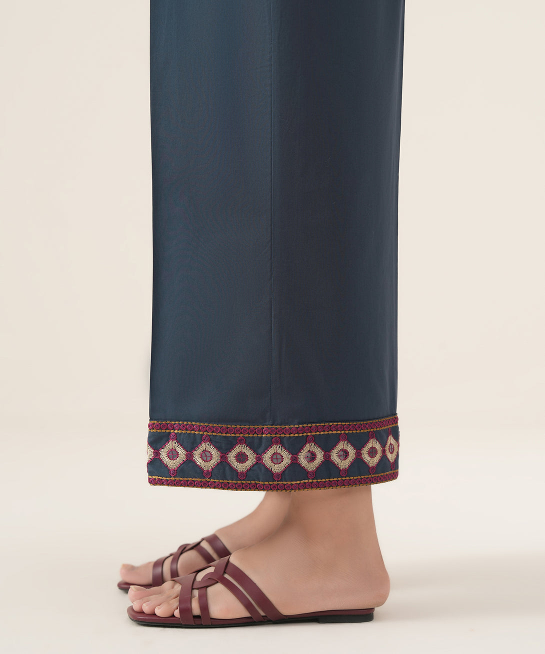 Women's RTW Cambric Blue Embroidered Culottes