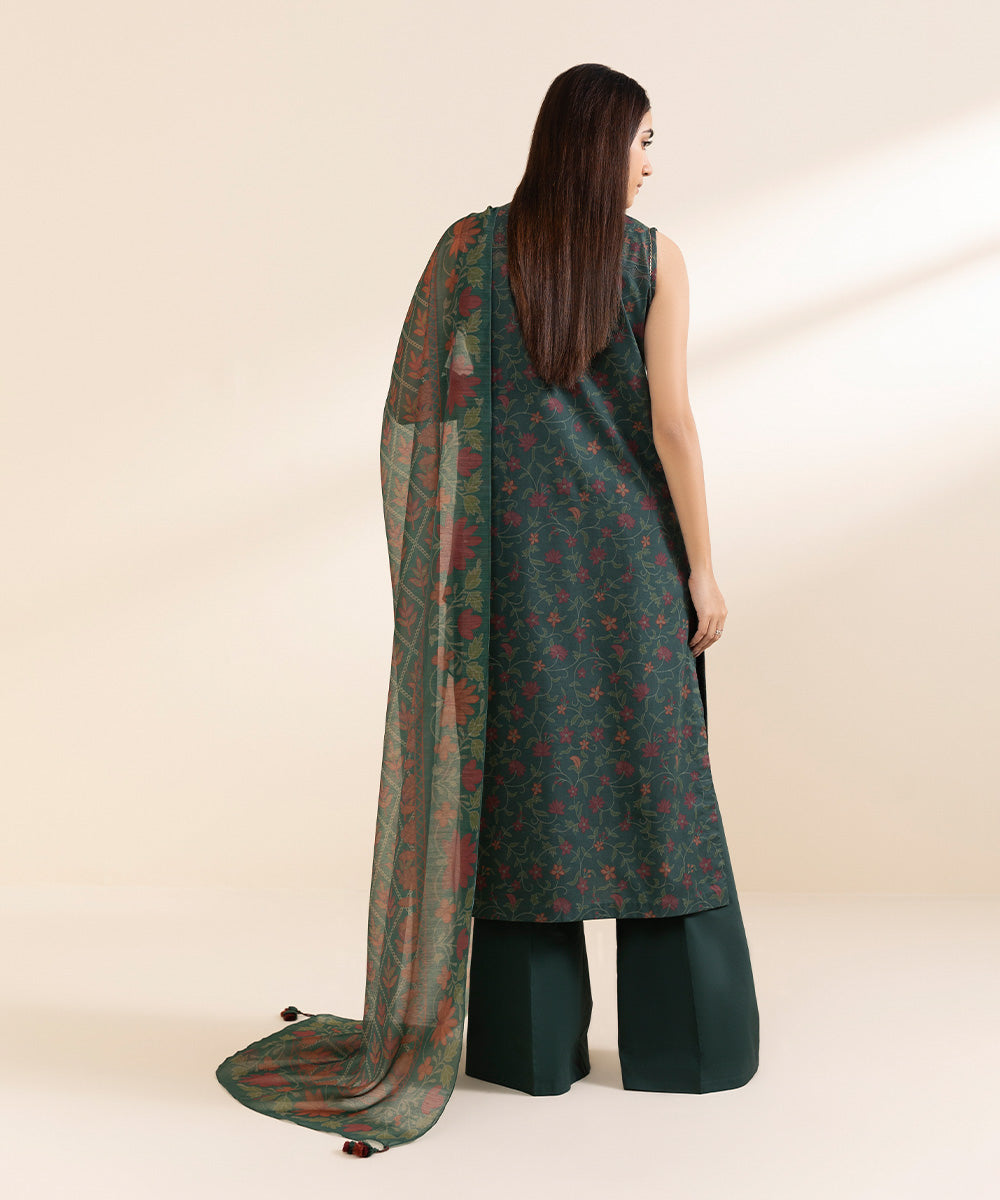 Unstitched Women's Embroidered Lawn Green Three Piece Suit 