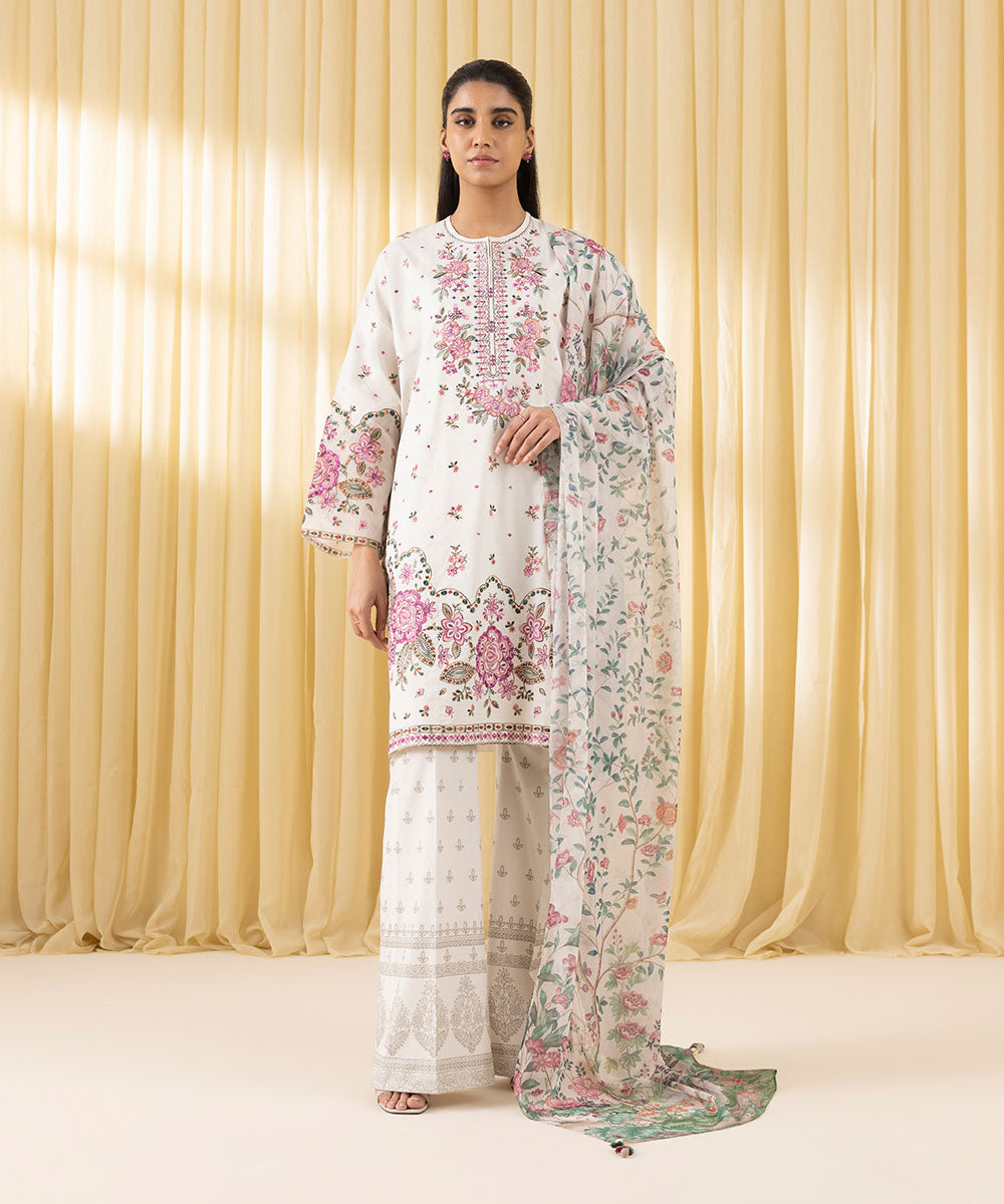 Unstitched Women's Off White Textured Lawn 3 Piece Suit
