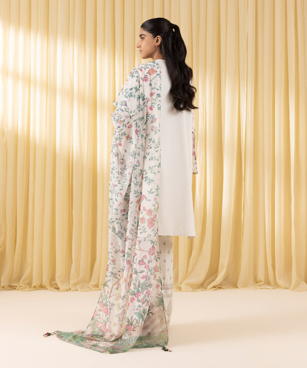 Unstitched Women's Off White Textured Lawn 3 Piece Suit