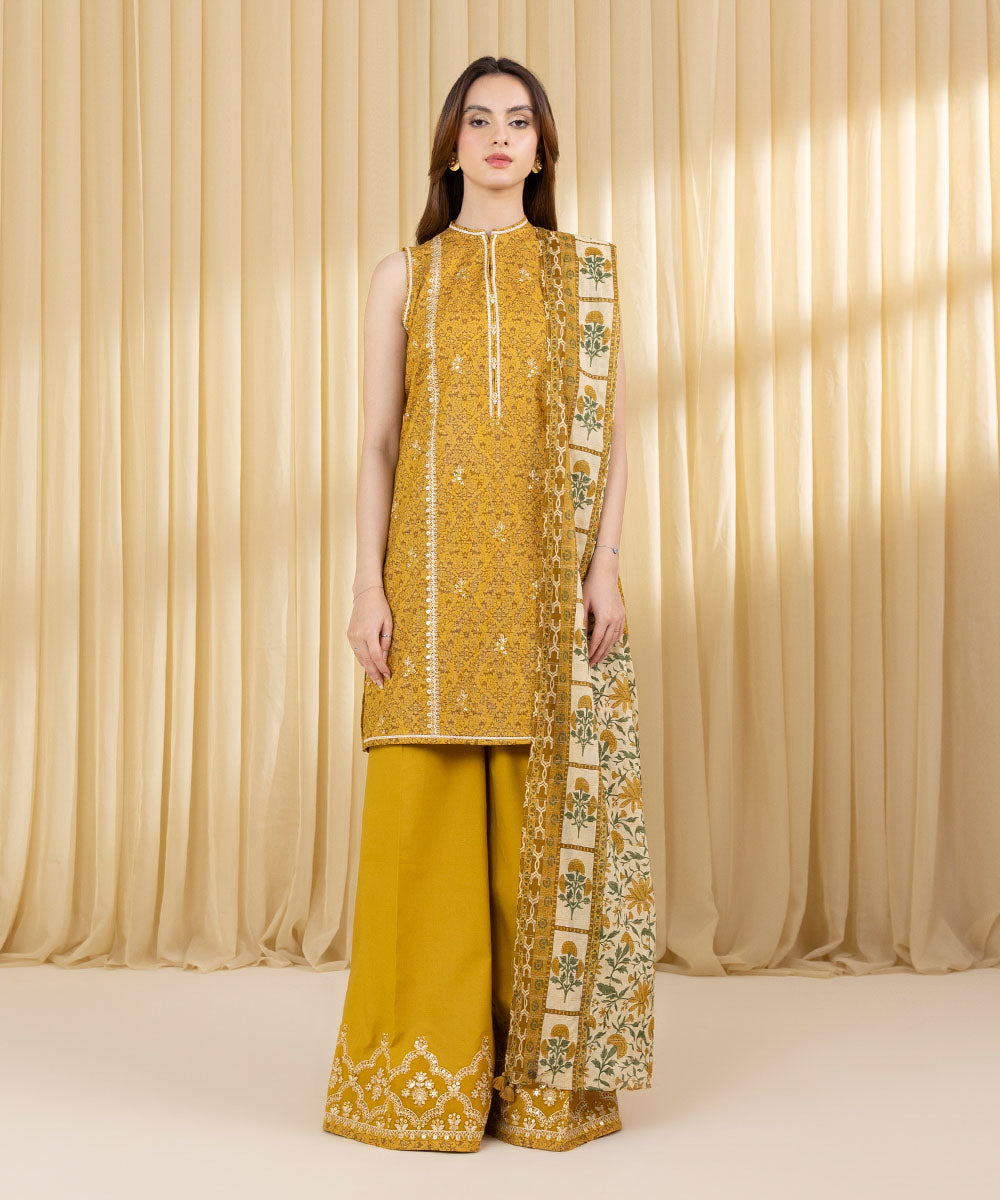 Unstitched Women's Yellow Zari Lawn 3 Piece Suit