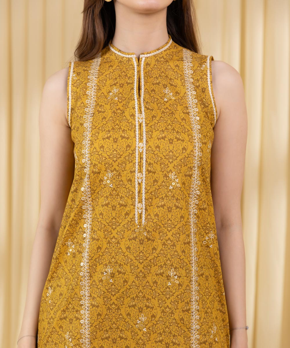 Unstitched Women's Yellow Zari Lawn 3 Piece Suit