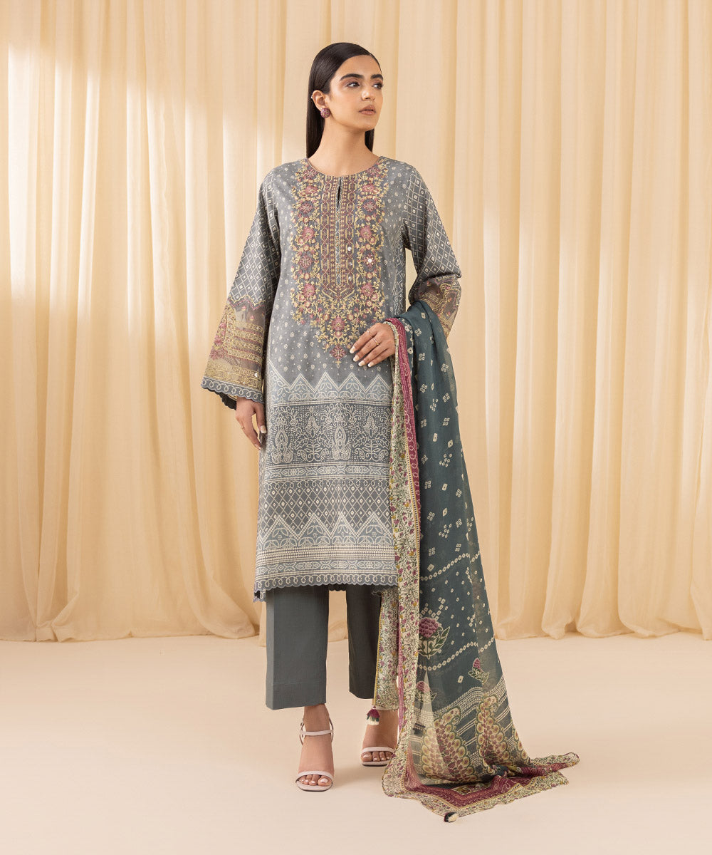 Women's Unstitched Embroidered Cotton Viscose Grey 3 Piece Suit