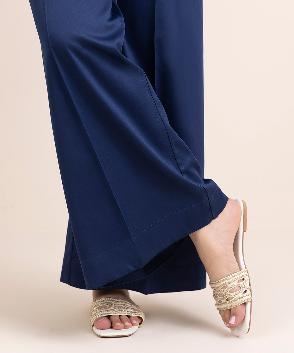 Women's Pret Blended Satin Blue Solid Culottes