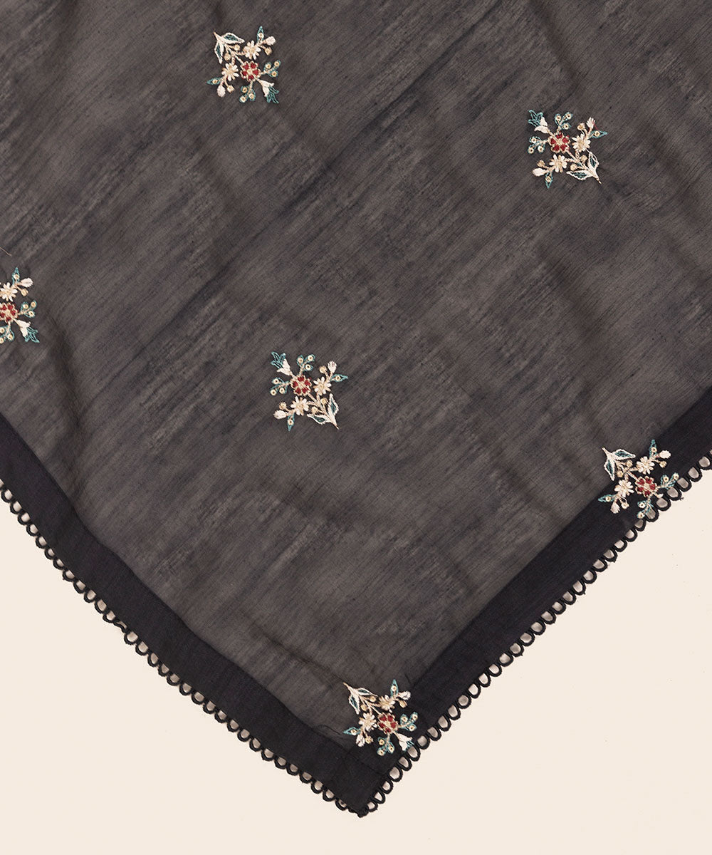 Manar Black Embroidered Dupatta