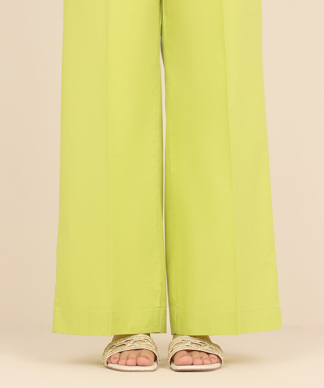Women's RTW Cambric Green Solid Flared Pants