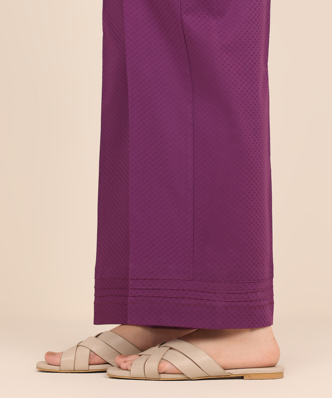 Women's RTW Dobby Purple Solid Straight Pants