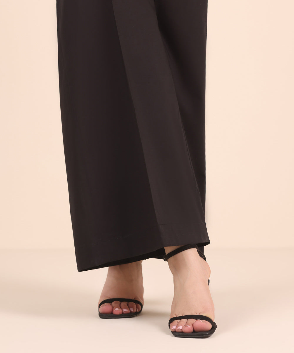 Women's RTW Cambric Black Solid Flared Pants