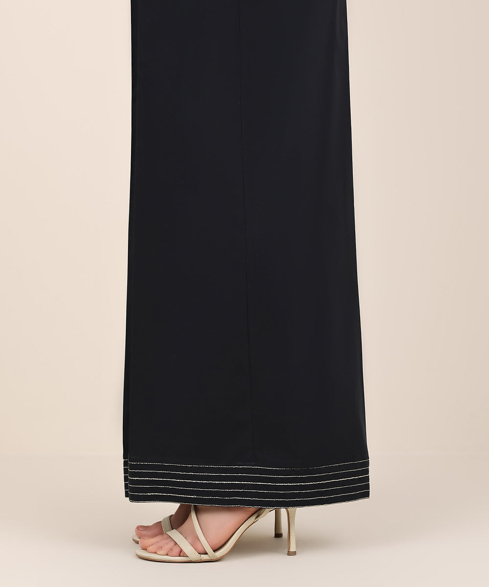 Women's RTW Cambric Black Solid Flared Pants