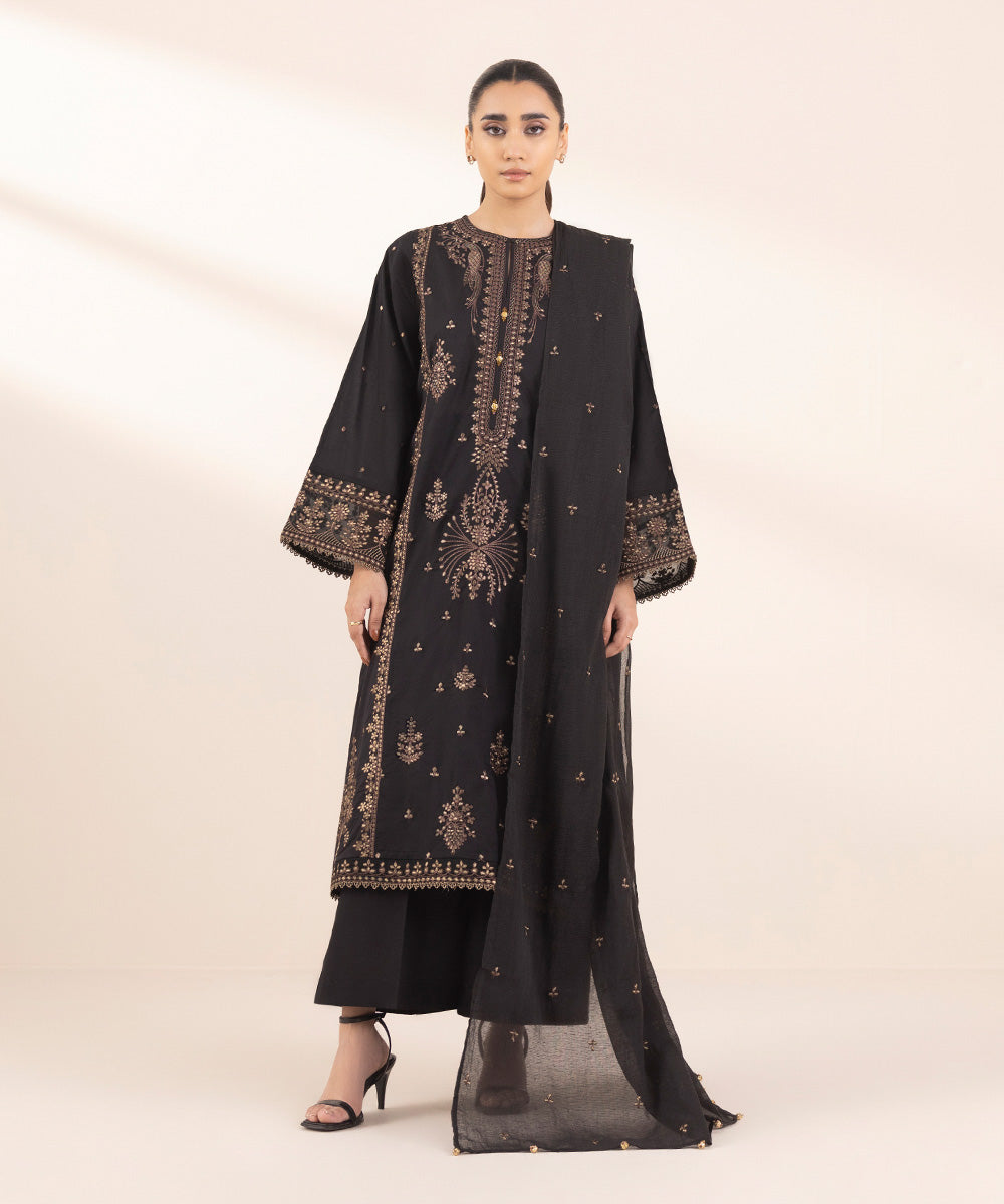 Blended Textured Karandi Black Embroidered Dupatta