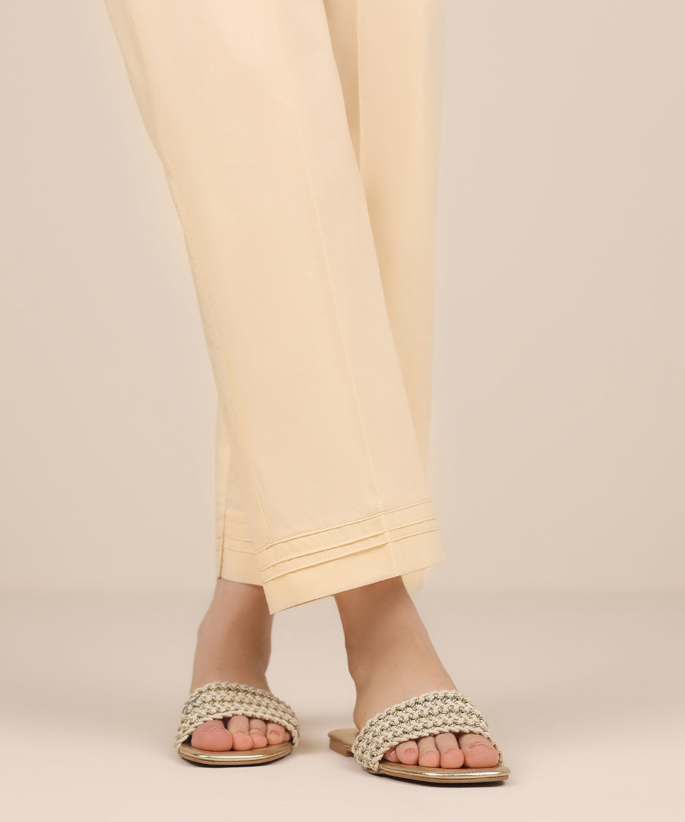 Women's RTW Cambric Off White Solid Straight Pants