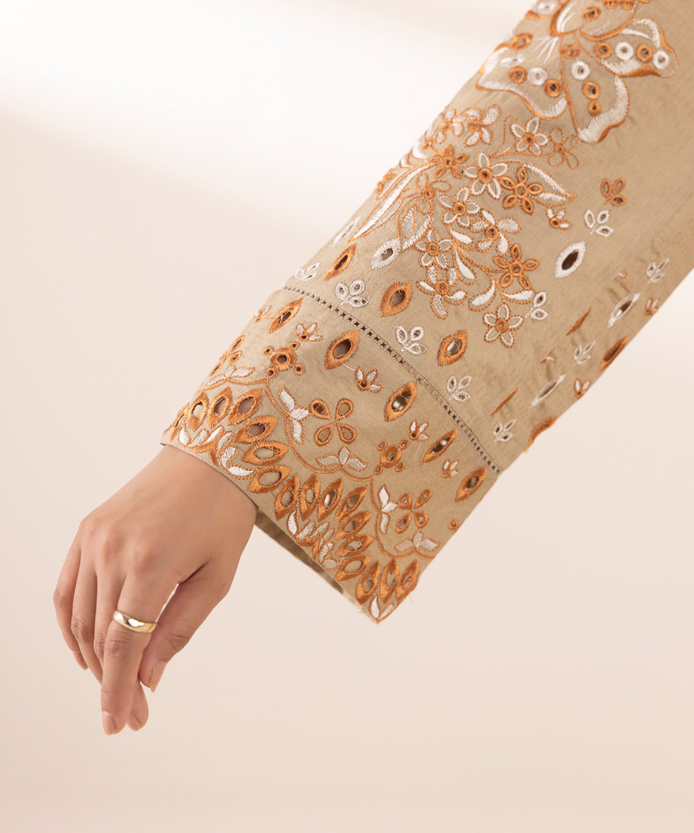 Women's RTW Dobby Brown Embroidered A-Line Shirt