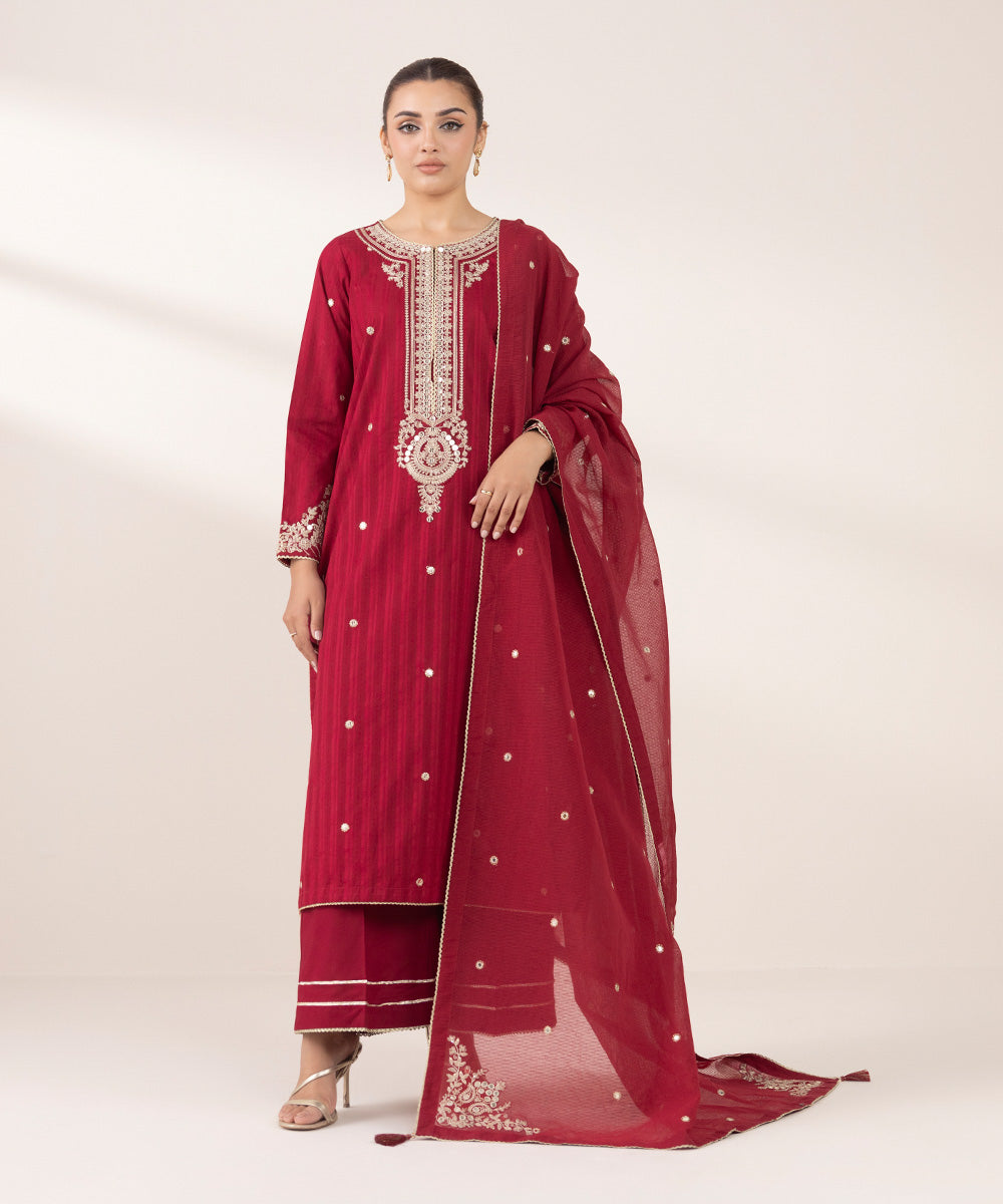 Blended Textured Karandi Red Embroidered Dupatta