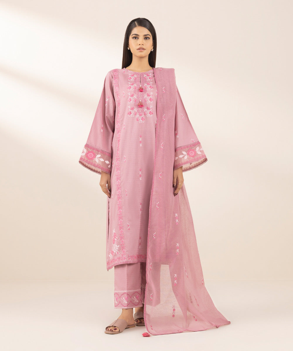 Blended Textured Karandi Pink Embroidered Dupatta