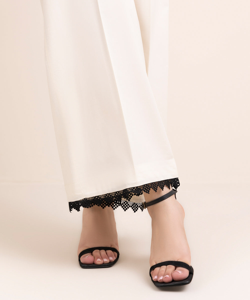 Women's Pret Cambric White Solid Culottes