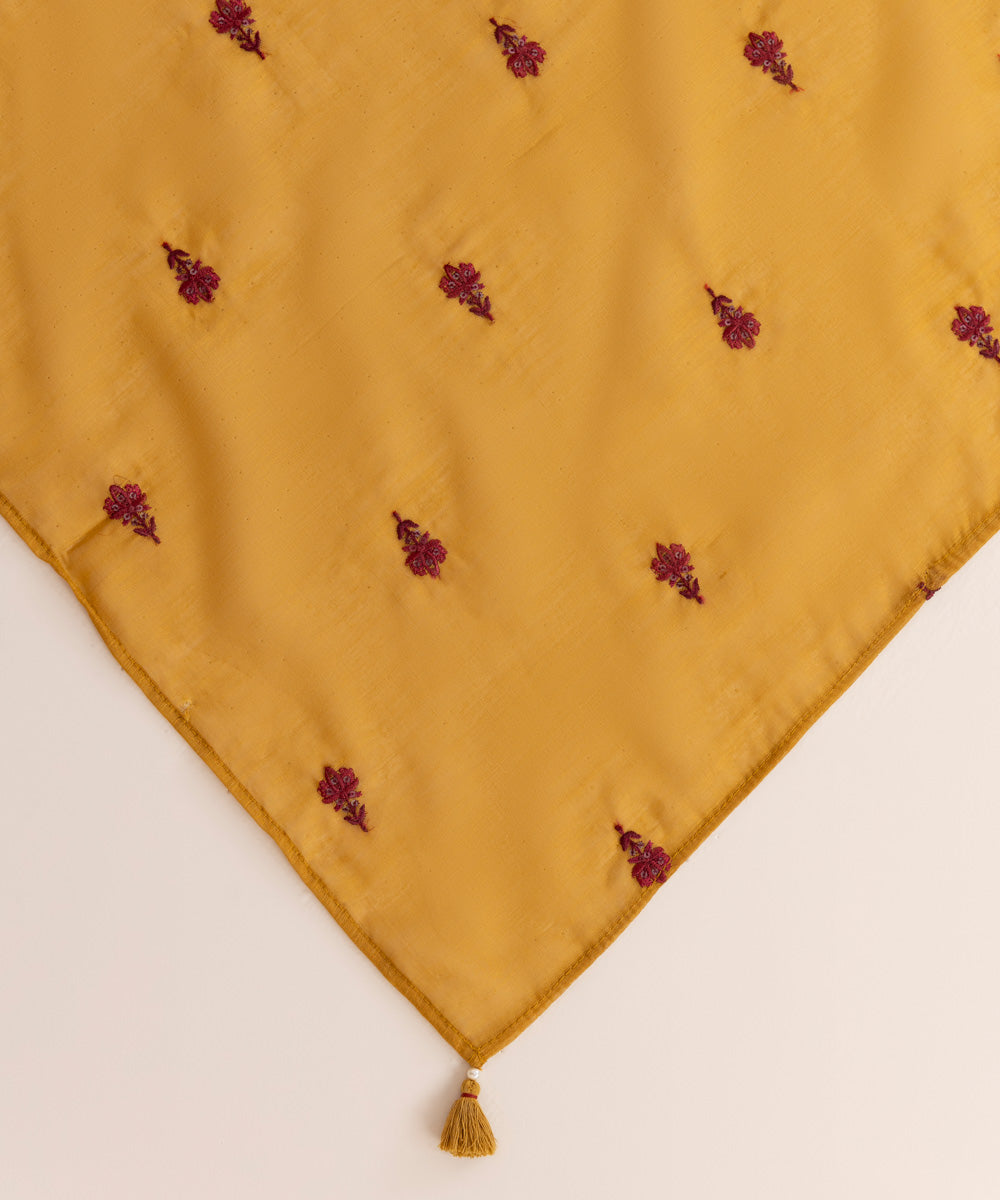 Manaar Yellow Embroidered Dupatta