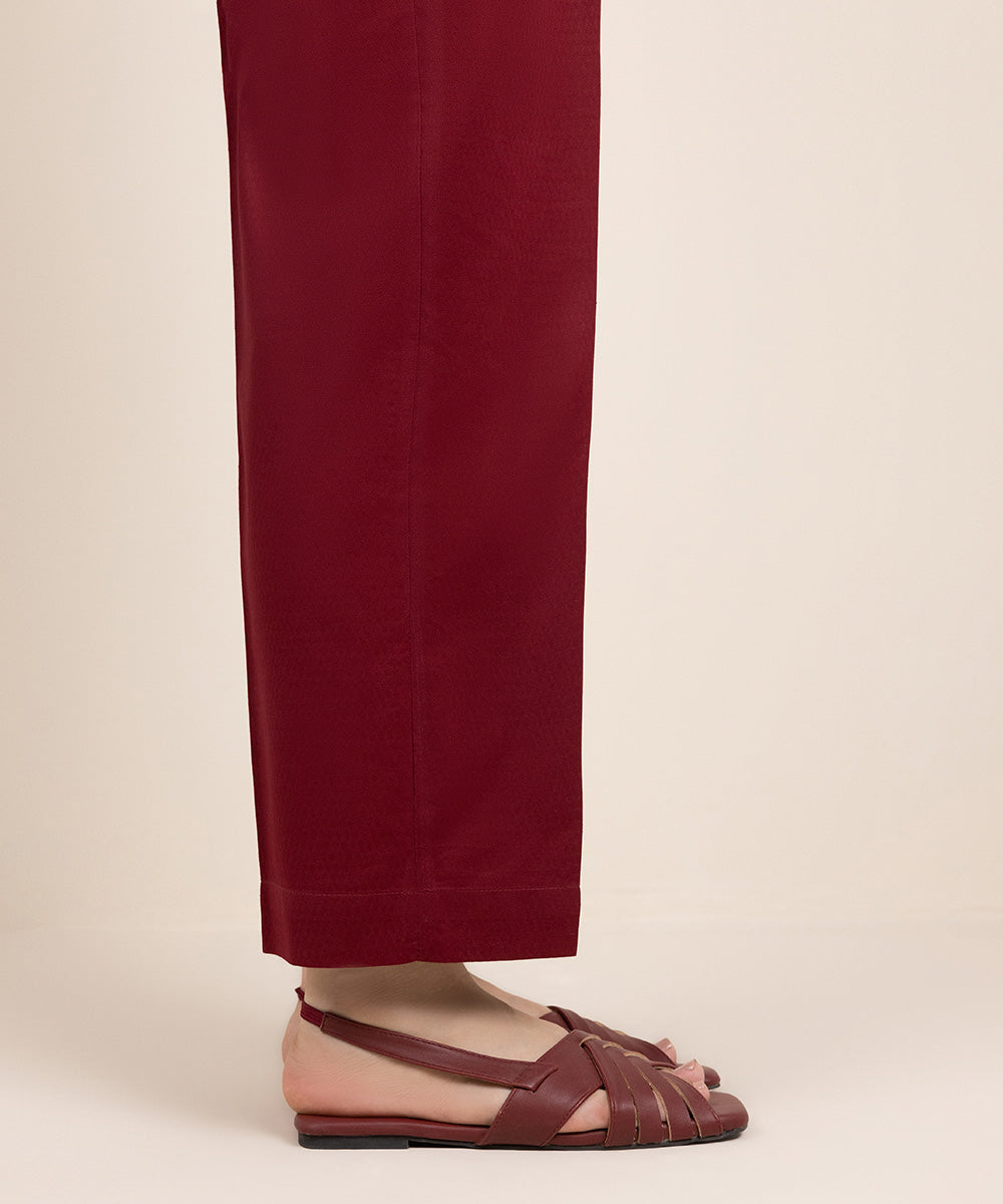 Women's Pret Dobby Solid Red Straight Pants