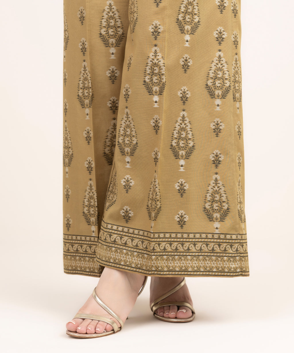 Solid Jacquard Flared Pants