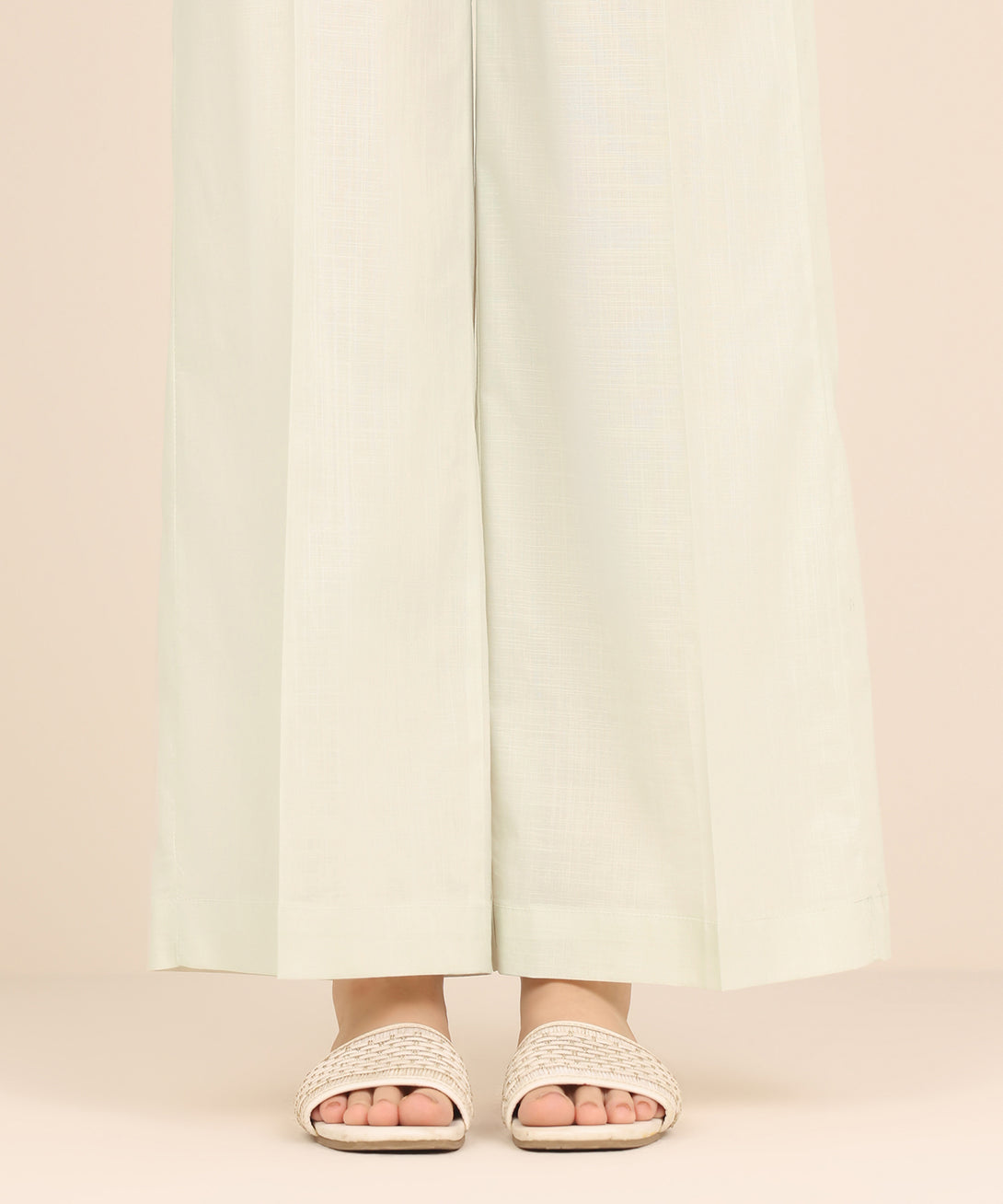 Women's RTW Cross Hatch Green Solid Culottes
