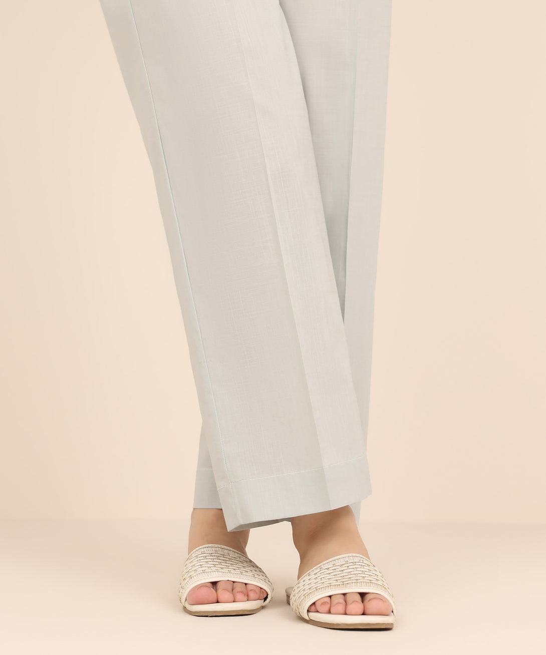 Women's RTW Cross Hatch Grey Solid Straight Pants