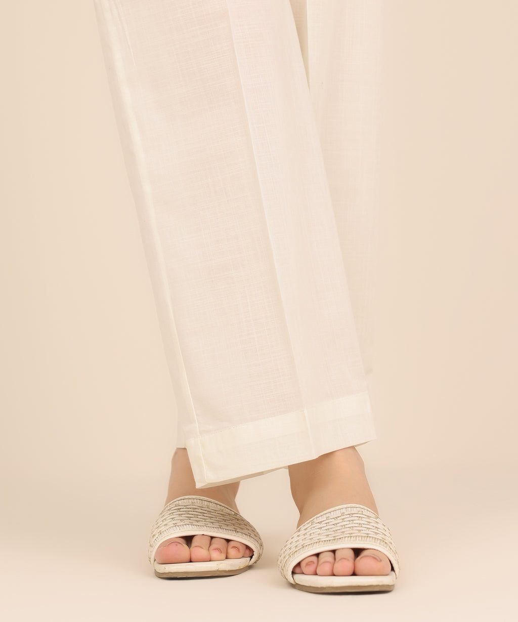 Women's RTW Cross Hatch White Solid Straight Pants