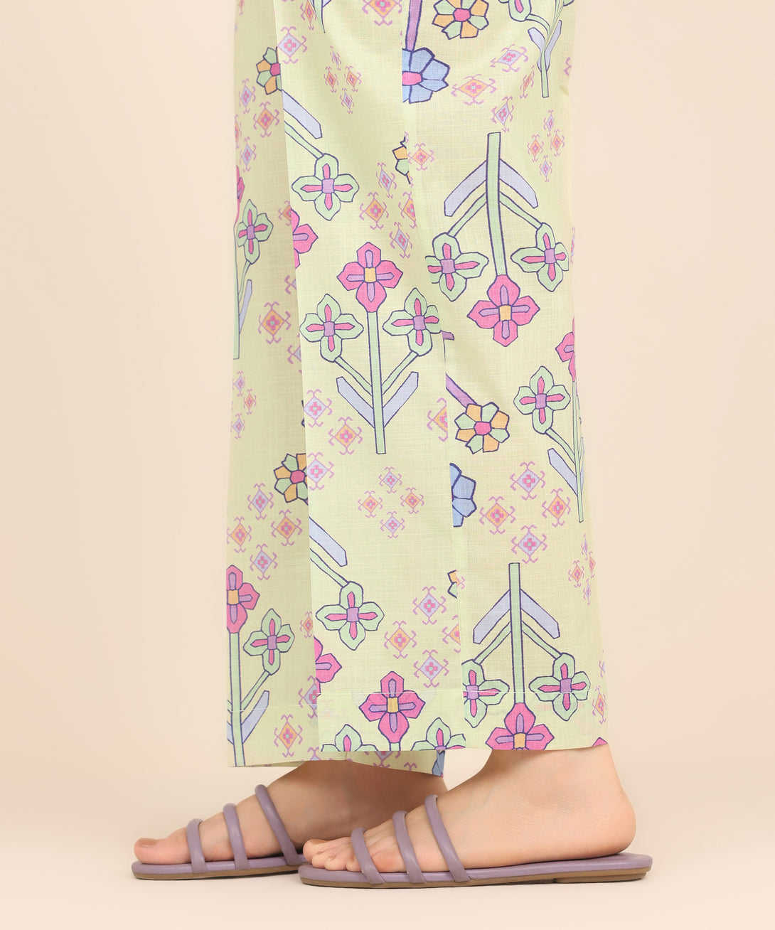 Women's RTW Cross Hatch Multi Printed Straight Pants