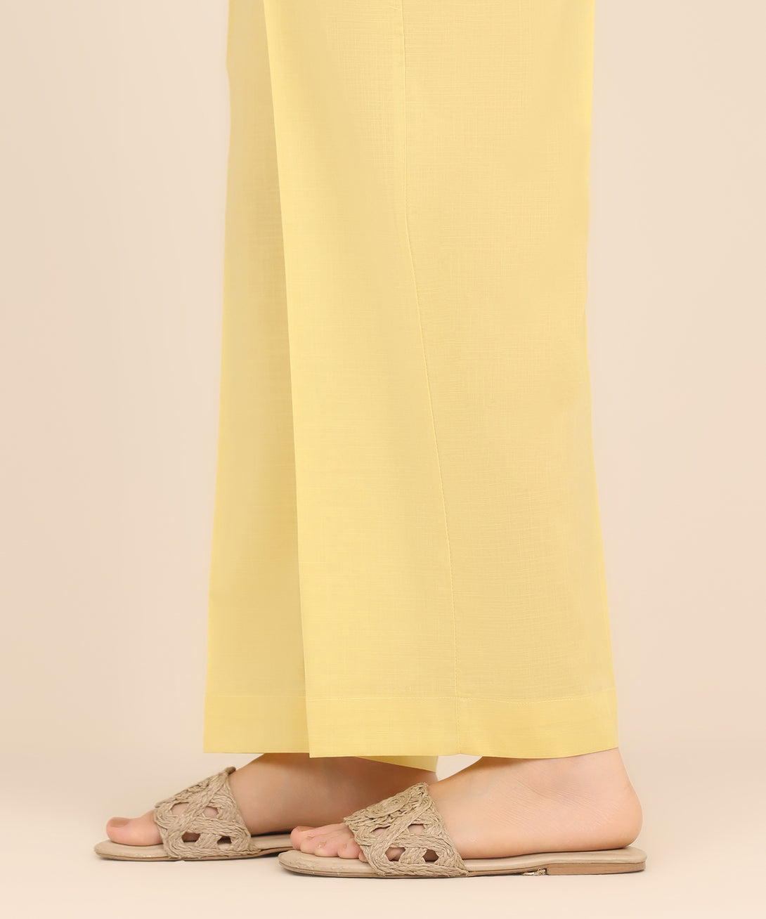Women's RTW Cross Hatch Yellow Solid Straight Pants