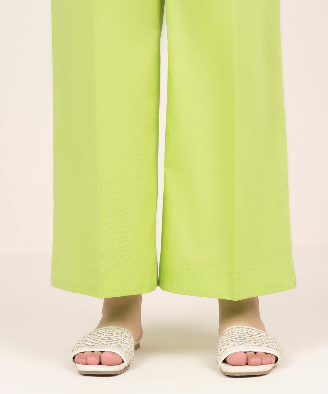 Women's RTW Cambric Green Solid Wide Culotte