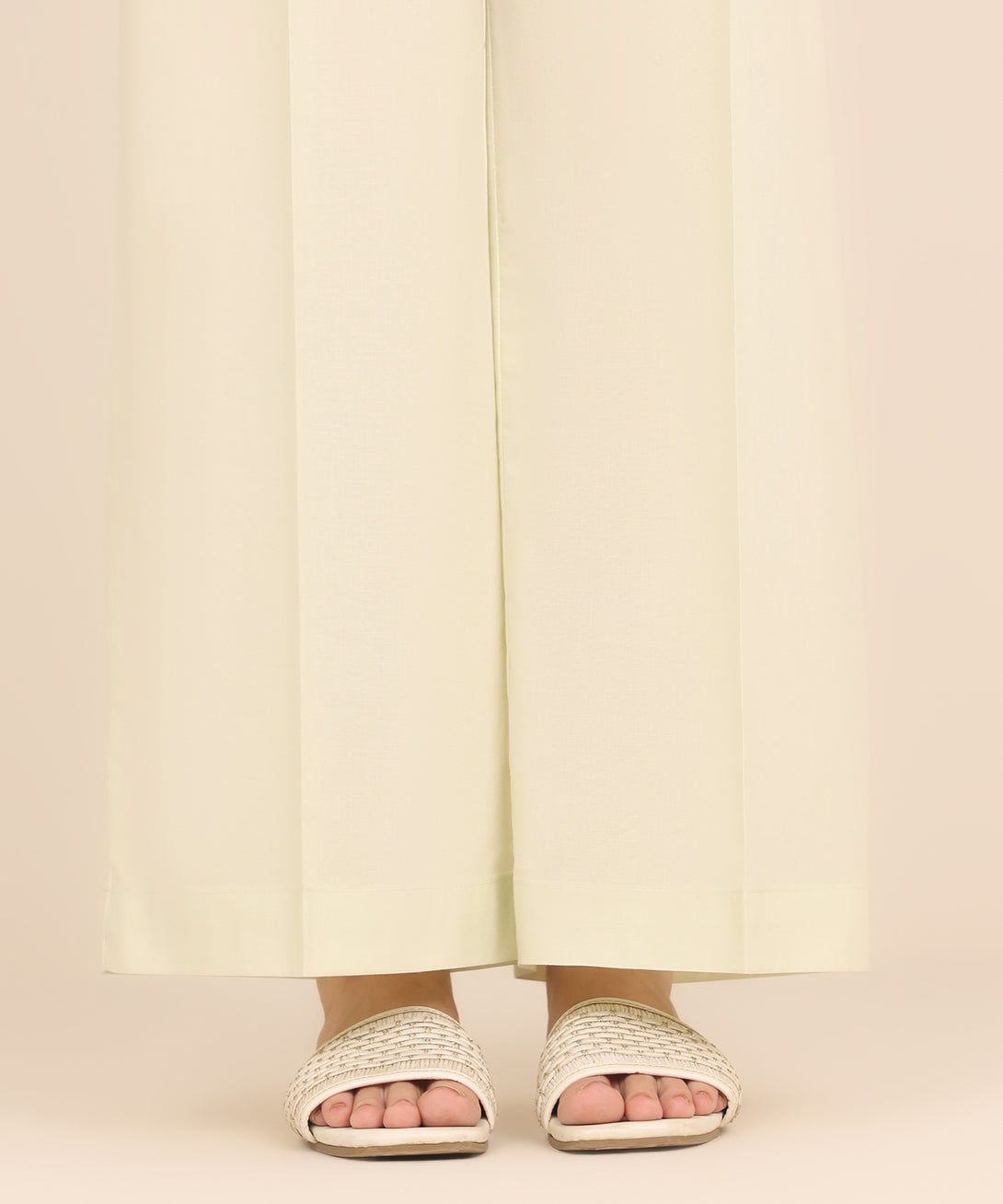 Women's RTW Cambric Green Solid Culottes