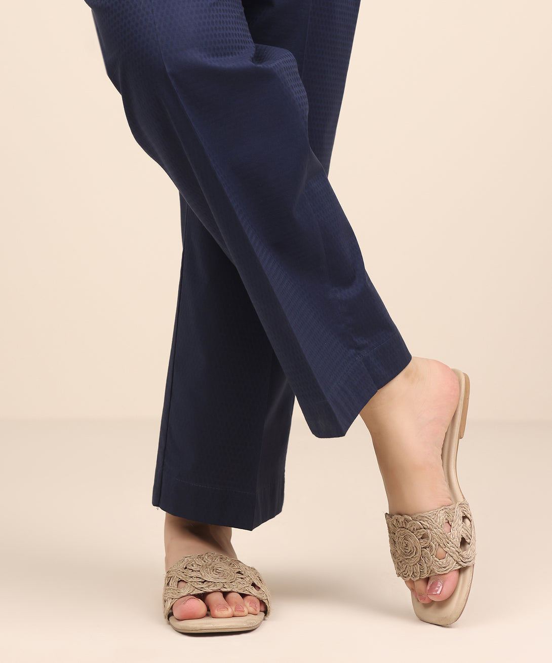Women's RTW Textured Cotton Blue Solid Straight Pants