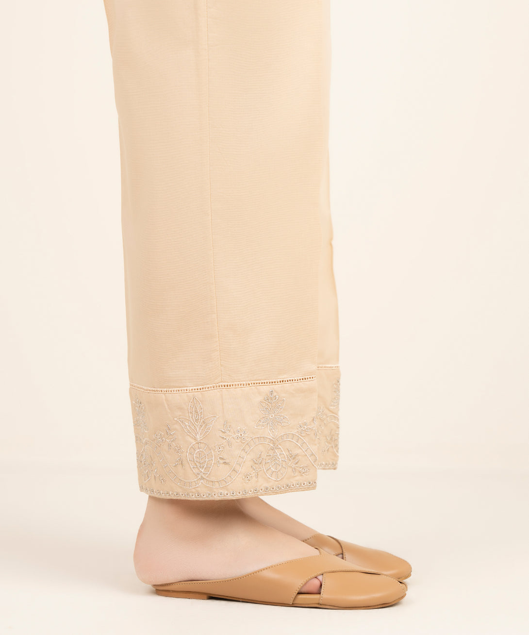 Women's RTW Cambric Embroidered Off White Straight Pants