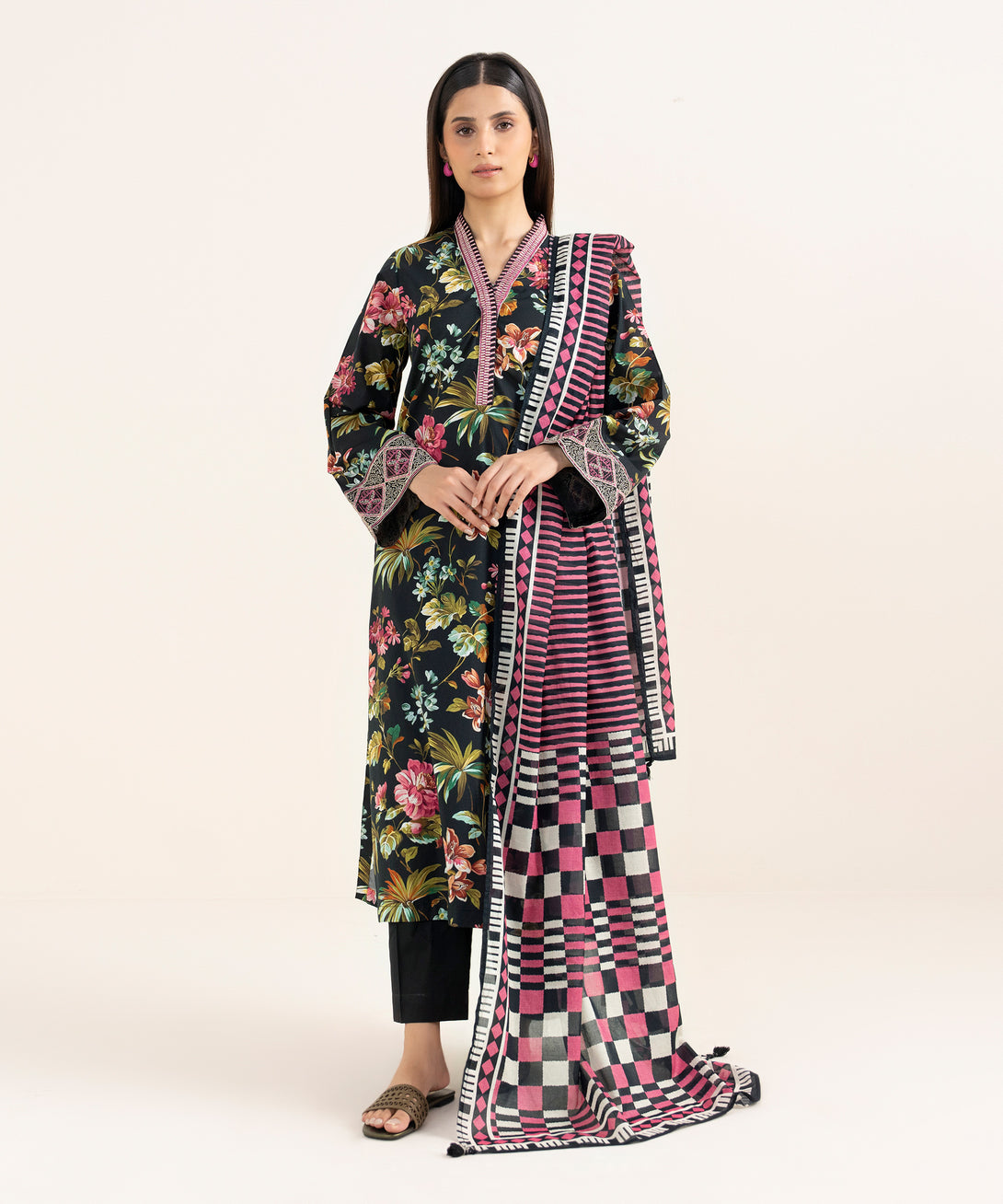 Lawn Black Printed Dupatta