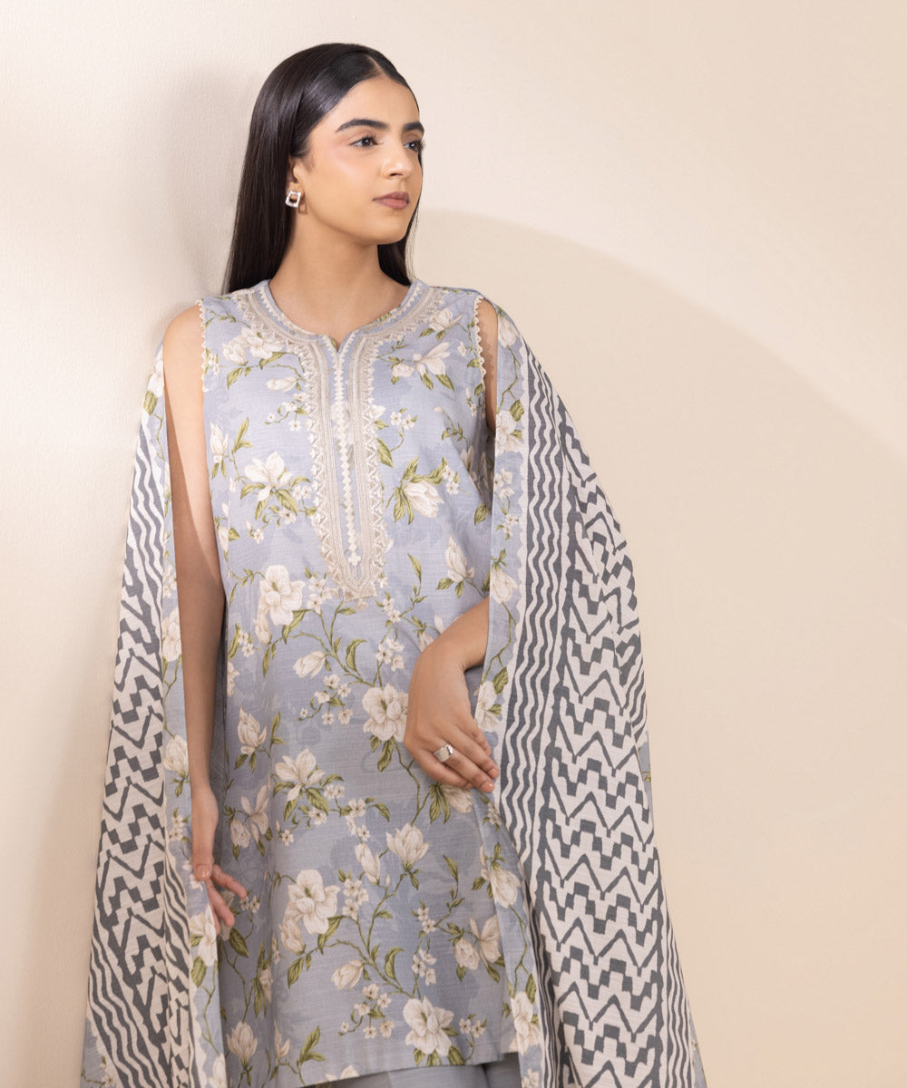 Women's Unstitched Khaddar Embroidered Blue 3 Piece Suit