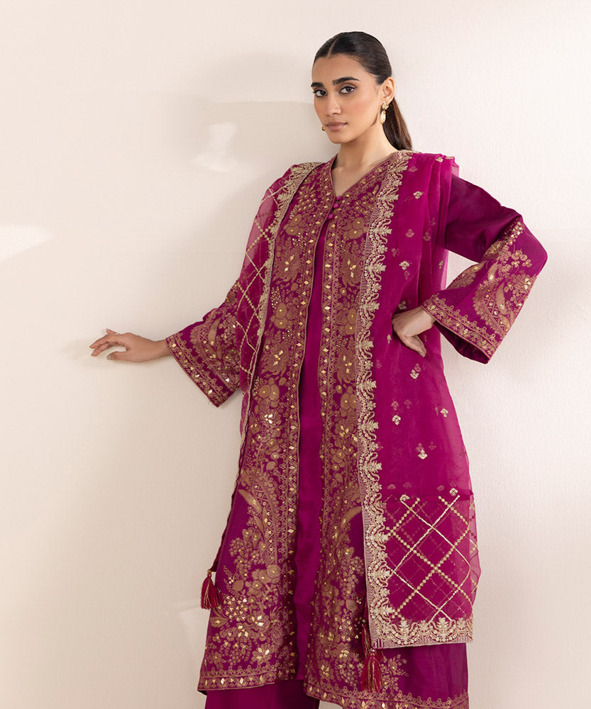 Women's Pret Solid Magenta Fancy Jacquard Three Piece Suit