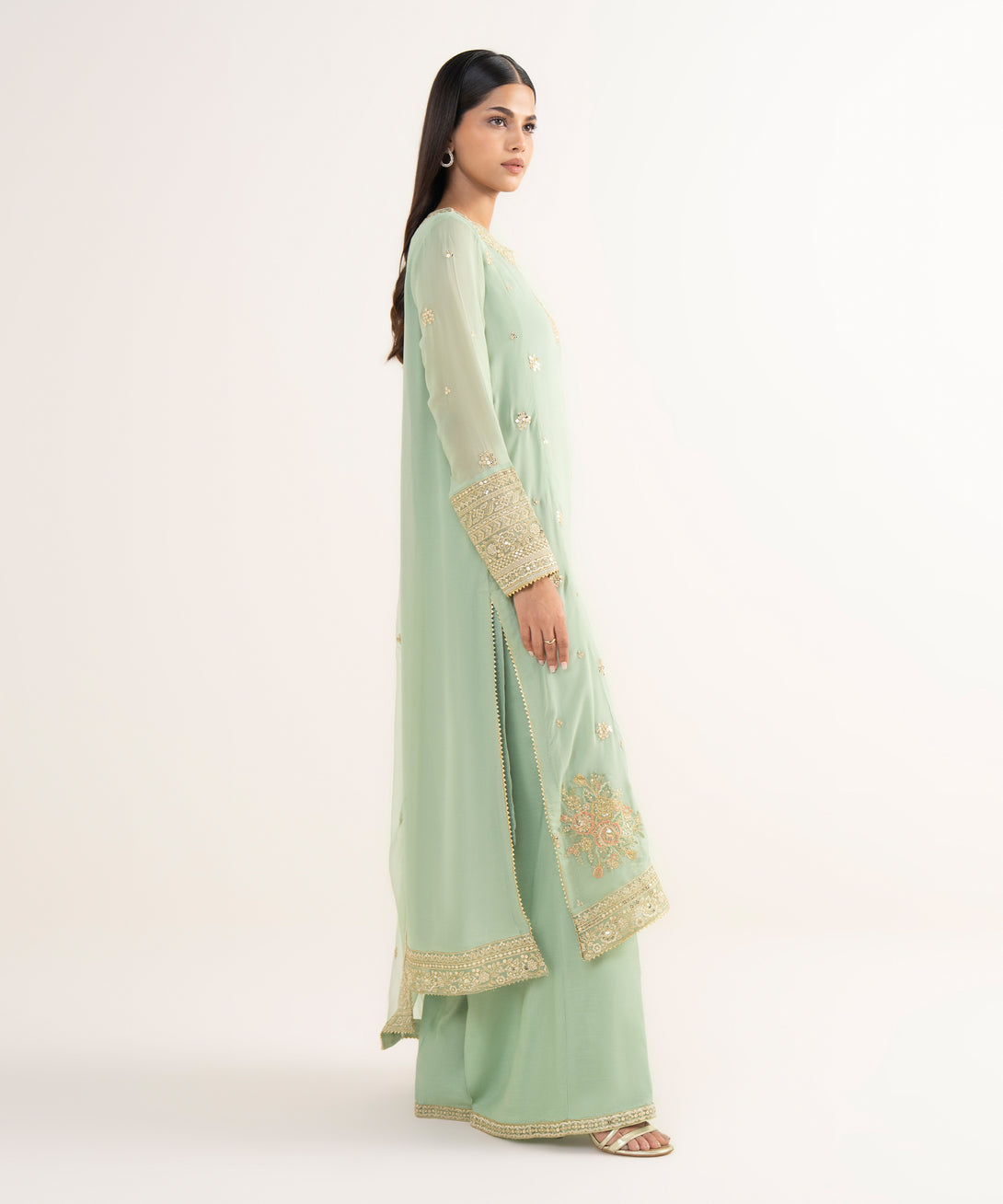 Women's RTW Grip Green Embroidered 3 Piece Suit