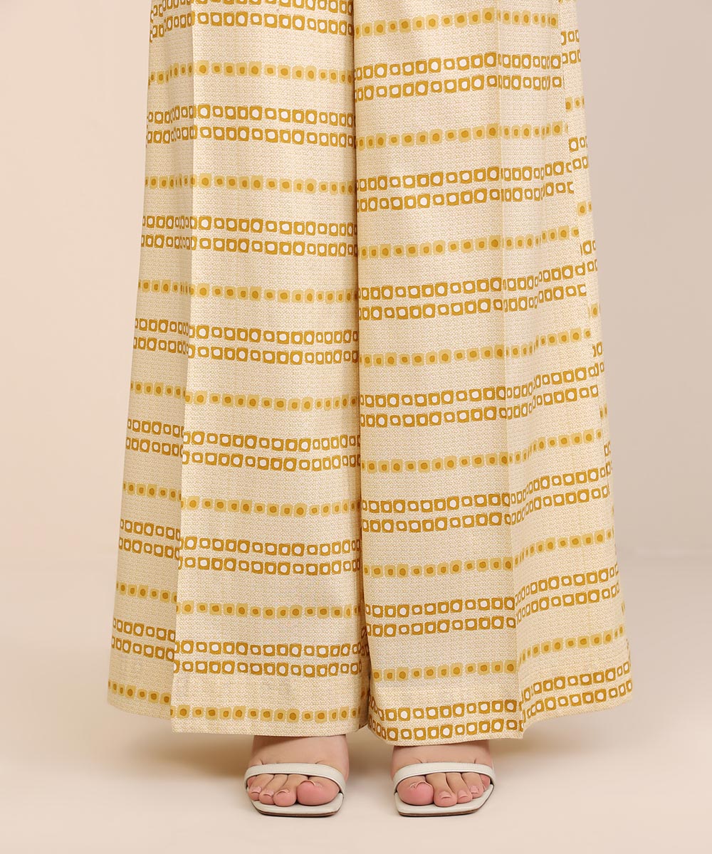 Women's Pret Cotton Viscose Yellow Printed Flared Pants