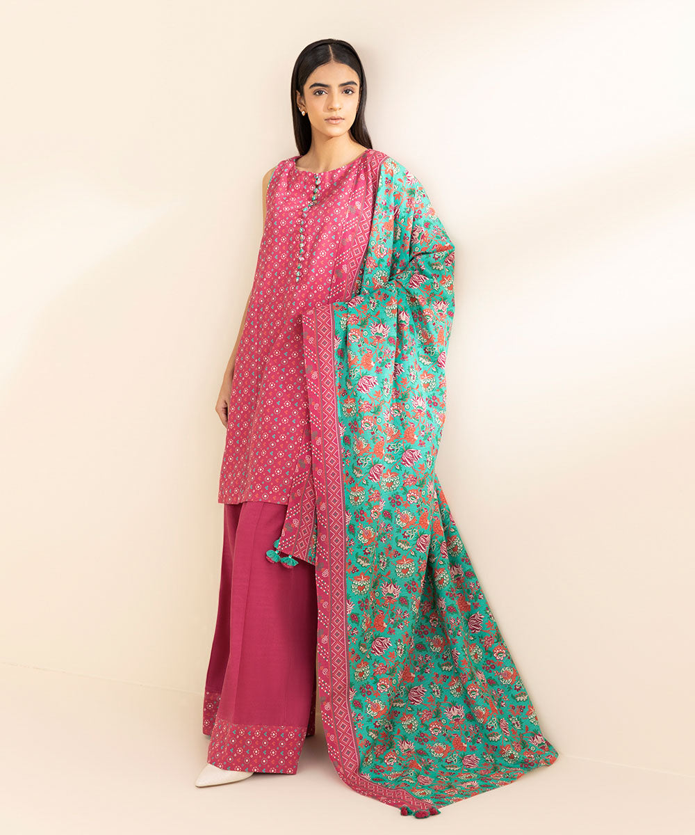 Women's Unstitched Khaddar Printed Pink 3 Piece Suit